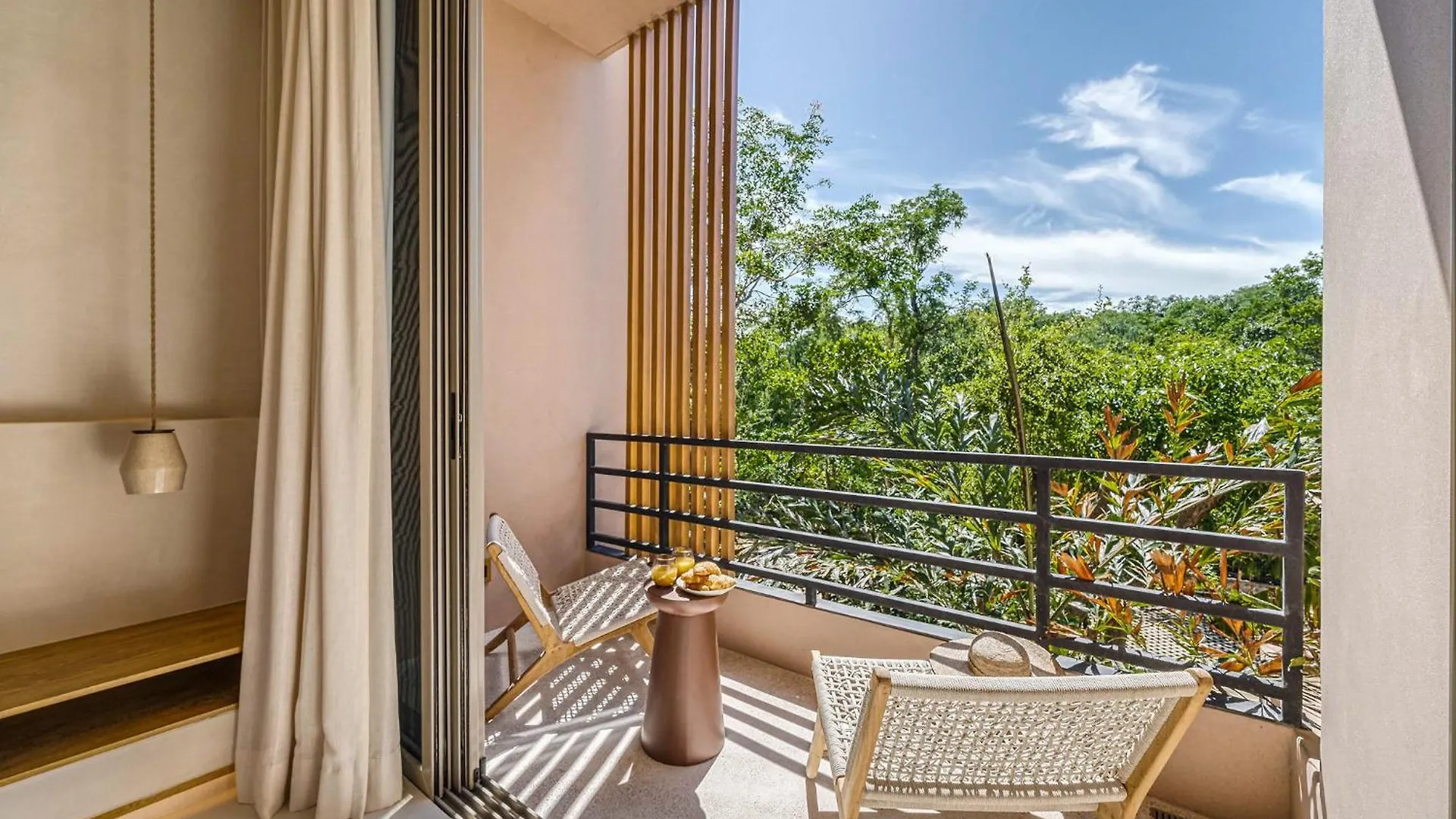 Apartman Stunning 1Br In Jungle With Pool, Restaurant And Gym
